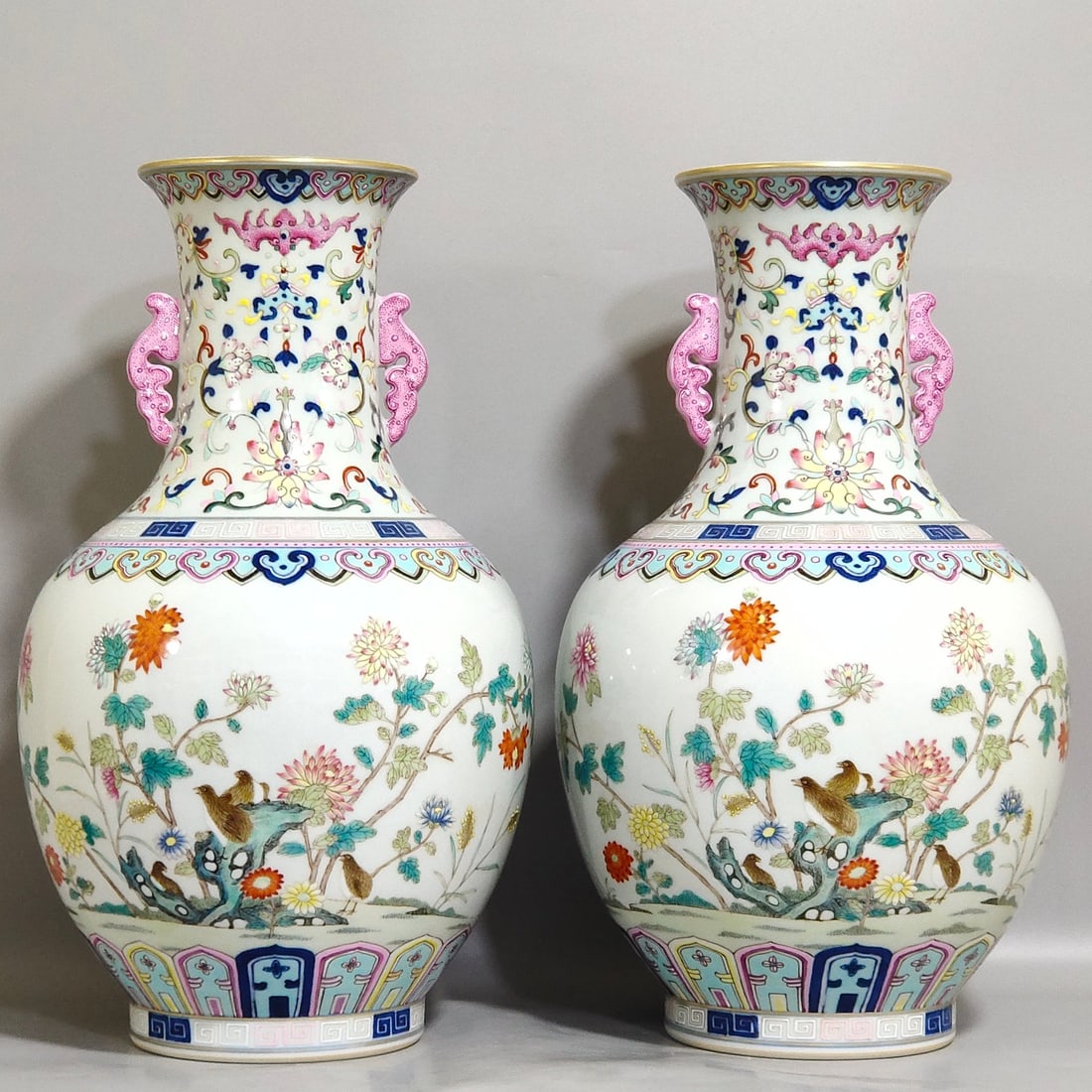 An Exquisite Chinese Doucai amphorae: Size: Height 33 cm - Width 18.5 cm Materials: Porcelain Dynasty: Qing dynasty Inscription: Qianlong Mark Object: amphora