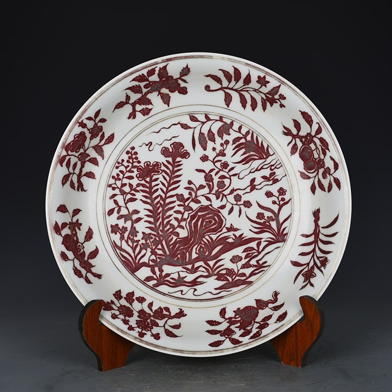 An Exquisite Chinese underglaze official red cockscomb pattern plate: Size: Height 6 cm - Widthh 32.5 cm Materials: Porcelain Dynasty: Ming Dynasty Attribution: Xuande Mark Object: plate