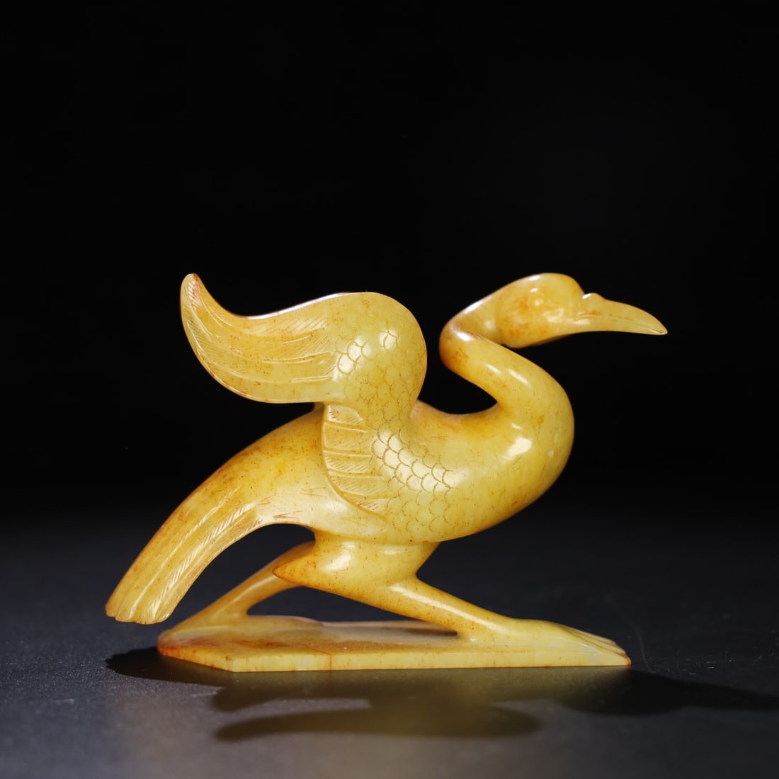 An Exquisite Chinese Natural Jade Carved Crane: Size: Width 12 cm - Height 8.2 cm Materials: Jade Dynasty: Qing dynasty Attribution: Qianlong Period Object: Crane