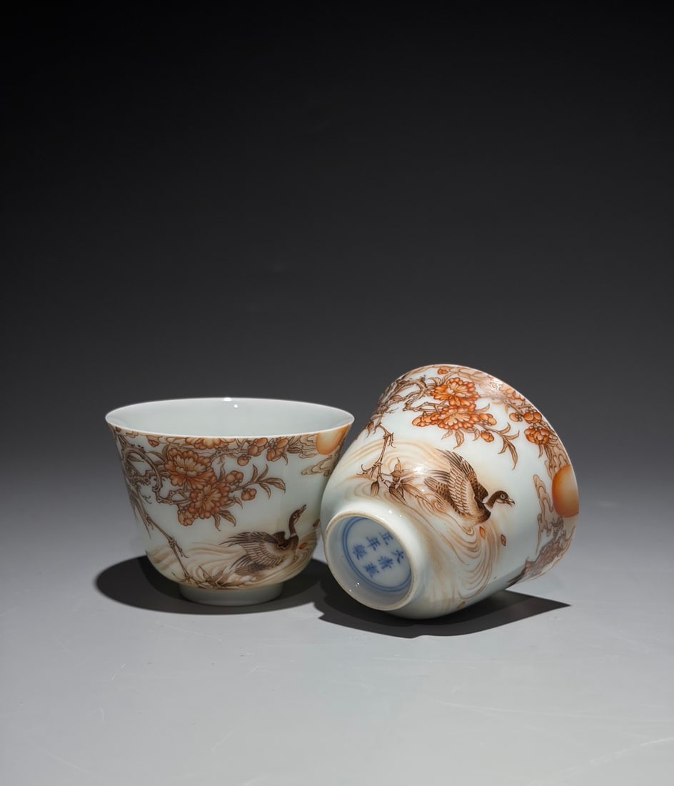 An Exquisite Chinese Ink Painted Spring River Plumbing Duck Picture Matching Porcelain cup: Size: Width 6.8 cm - Height 5 cm Materials: Porcelain Dynasty: Qing dynasty Attribution: Yongzheng Period Object: cup