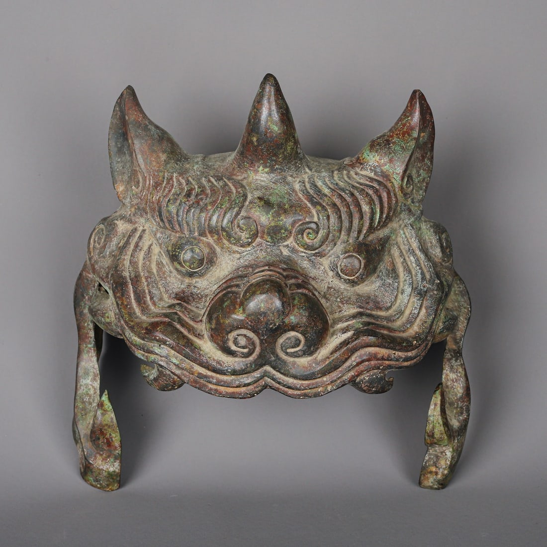 An Exquisite Chinese Bronze Beast Face General Helmet: Size: Height 16 cm - Width 23 cm Materials: Bronze Dynasty: Han dynasty Attribution: 1st to 3rd-C Object: Chinese Antiques