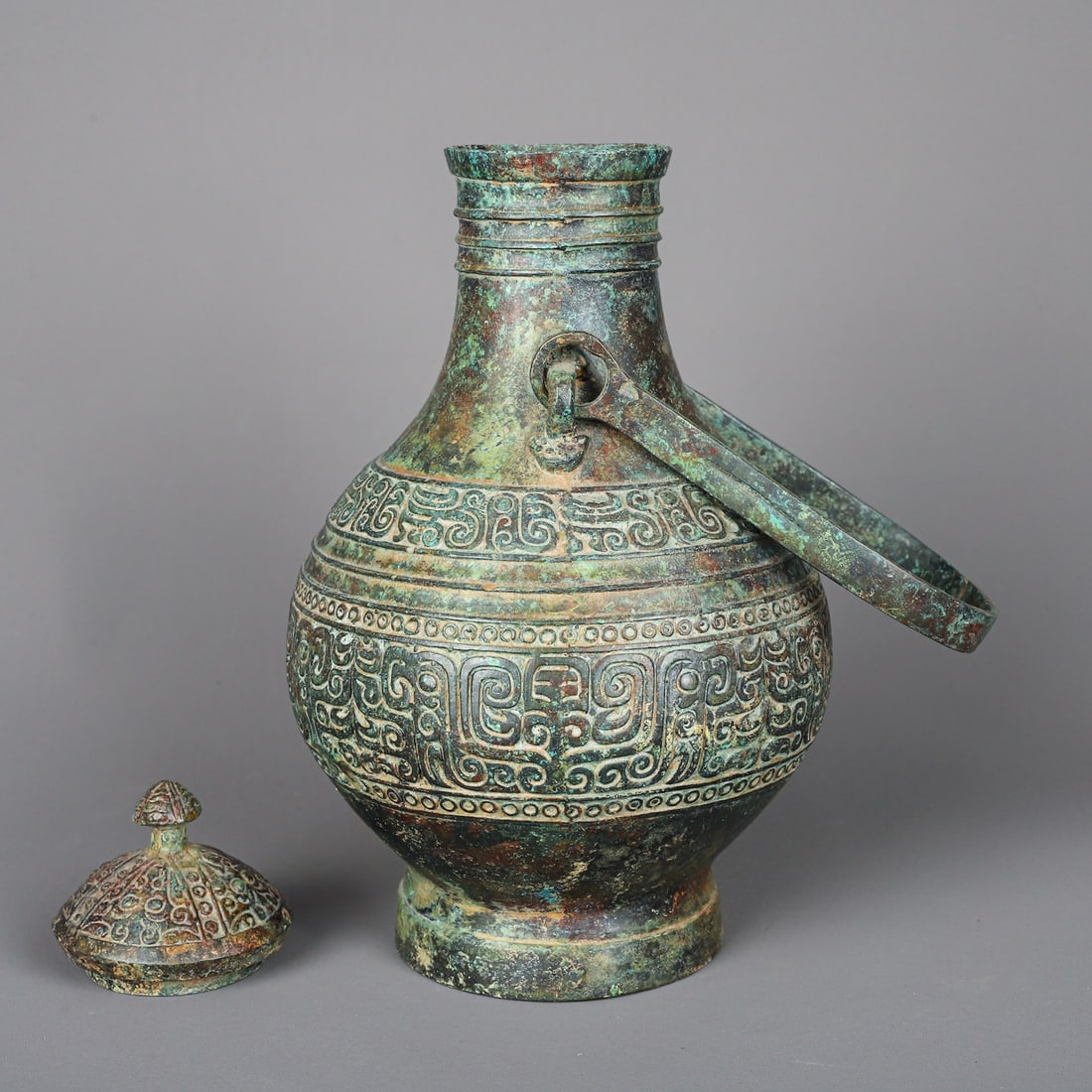 An Exquisite Chinese Bronze round teapot - 2