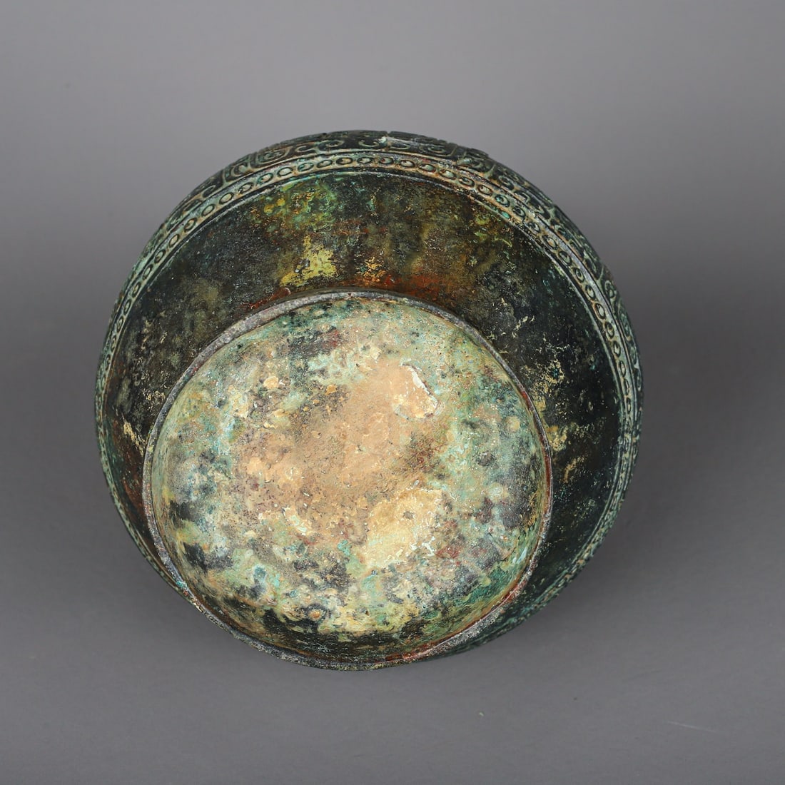 An Exquisite Chinese Bronze round teapot - 3