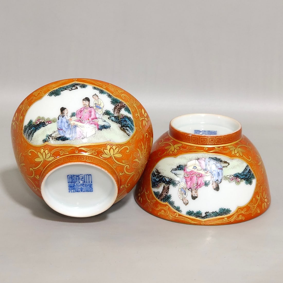 An Exquisite Chinese coral red gold-painted window character story cup: Size: Width 8.1 cm - Height 4.5 cm Materials: Porcelain Dynasty: Qing dynasty Inscription: Qianlong Mark Object: cup