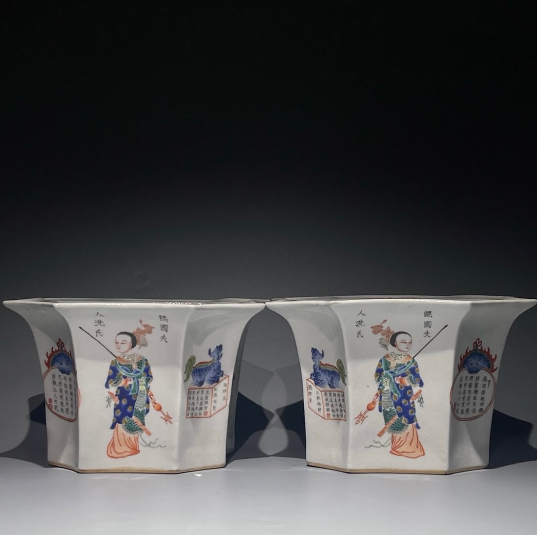 An Exquisite Chinese unparalleled pastel six sided Porcelain flower pot: Size: Width 24 cm - Height 14 cm Materials: Porcelain Dynasty: Qing dynasty Attribution: Daoguang Period Object: flower pot