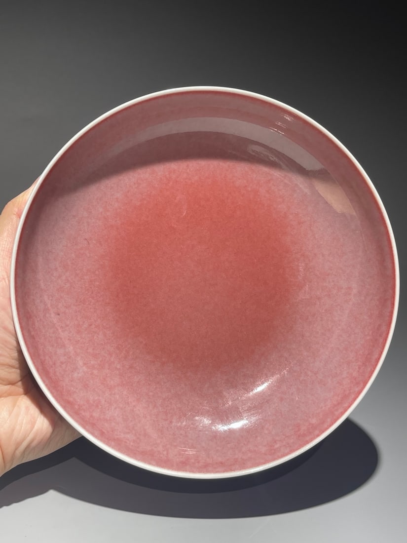 An Exquisite Chinese official kiln sacrificial red glaze Porcelain dish: Size: Width 18 cm - Height 5 cm Materials: Porcelain Dynasty: Qing dynasty Attribution: Qianlong Period Object: Dish