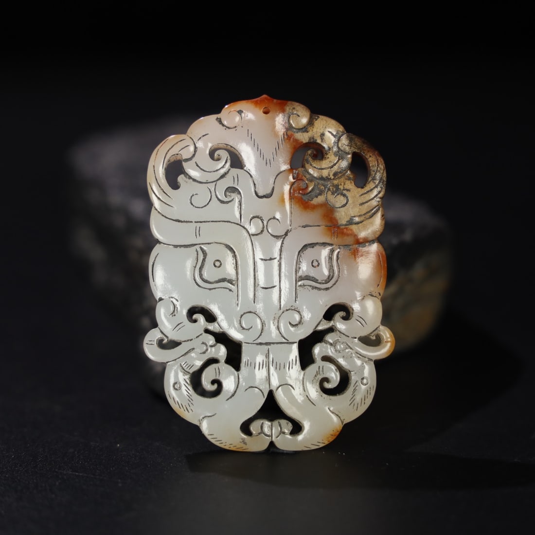 Chinese Natural Jade Carved Pendant: Size: Width 6.9 cm - Height 4.7 cm Materials: Jade Dynasty: Qing dynasty Attribution: Qianlong Period Object: Pendant
