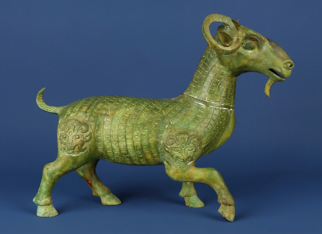 An Exquisite Chinese Bronze Sheep Statue: Size: Height 35 cm - Width 12 cm Materials: Bronze Dynasty: Han dynasty Attribution: 1st to 3rd-C Object: Chinese Antiques