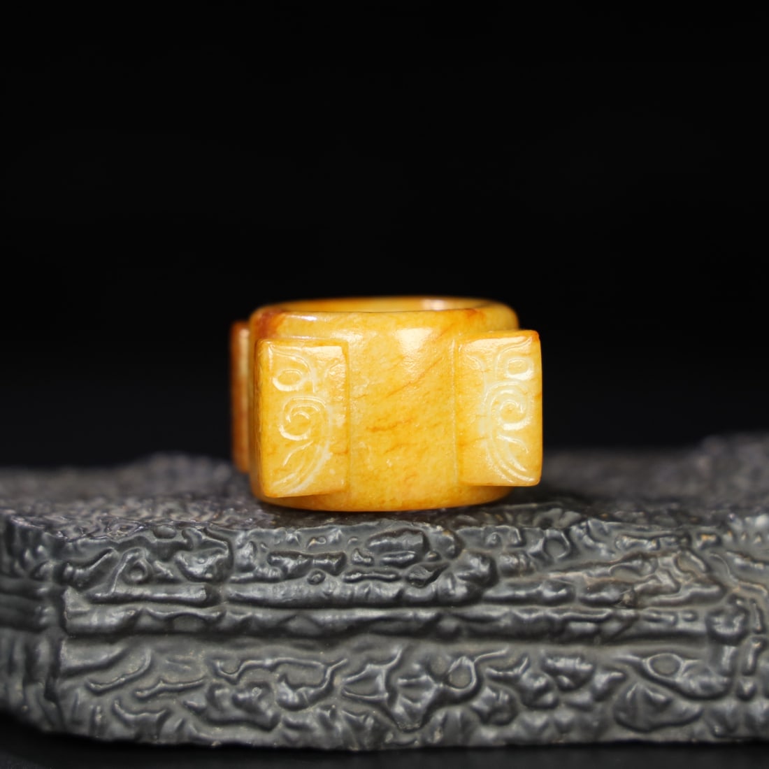 Chinese Natural Jade Carved Finger Ring (1 of 9)