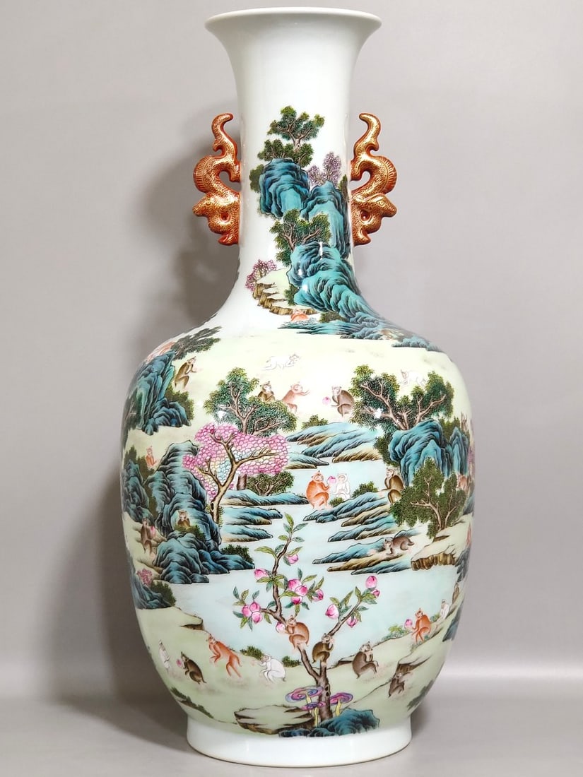 An Exquisite Chinese Hundred Monkeys Amphora: Size: Height 46.5 cm - Width 21.5 cm Materials: Porcelain Dynasty: Qing dynasty Inscription: Qianlong Mark Object: amphora