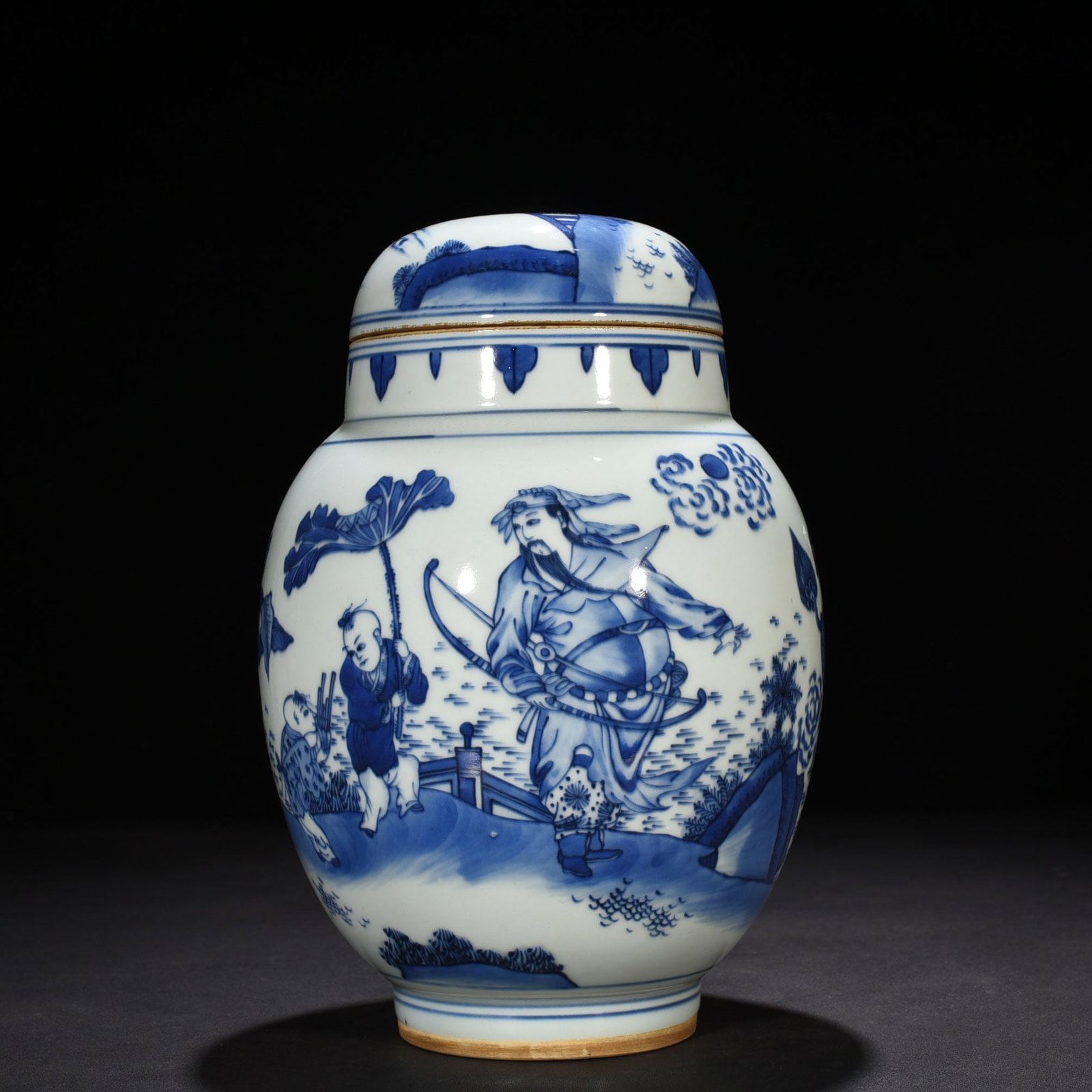 An Exquisite Chinese blue and white lotus seed jar: Size: Height 31 cm - Widthh 20 cm Materials: Porcelain Dynasty: Ming dynasty Attribution: chongzhen Object: jar