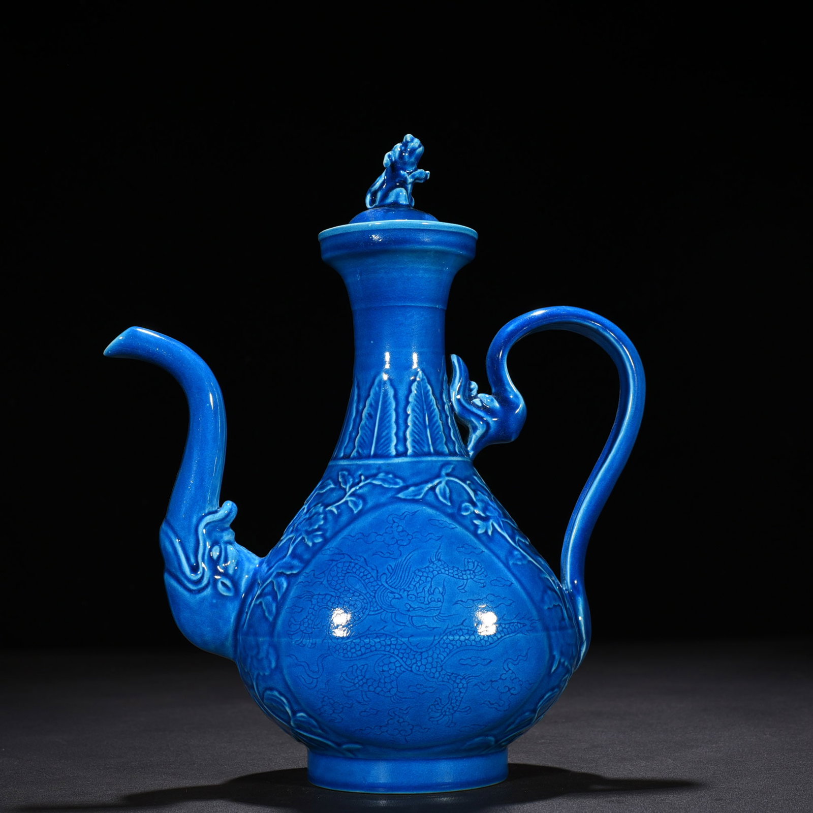 An Exquisite Chinese peacock blue glaze teapot (1 of 8)
