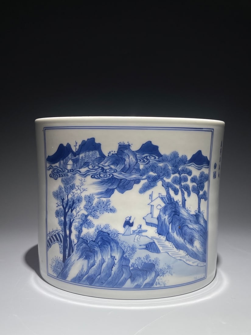 An Exquisite Chinese blue and white Porcelain pen holder: Size: Width 19 cm - Height 16 cm Materials: Porcelain Dynasty: Qing Dynasty Attribution: Kangxi Period Object: pen holder