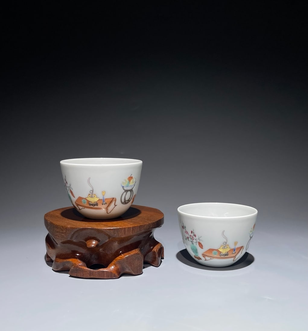An Exquisite Chinese style pastel Bogu pattern Porcelain cup (1 of 9)
