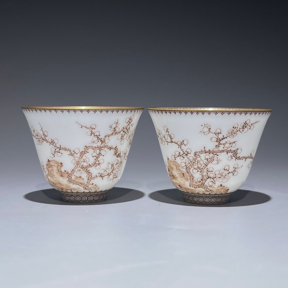 An Exquisite Chinese plum blossom design with gold tracing thin bodied Porcelain cup: Size: Width 6 cm - Height 4.6 cm Materials: Porcelain Dynasty: Qing Dynasty Attribution: Yongzheng Period Object: cup