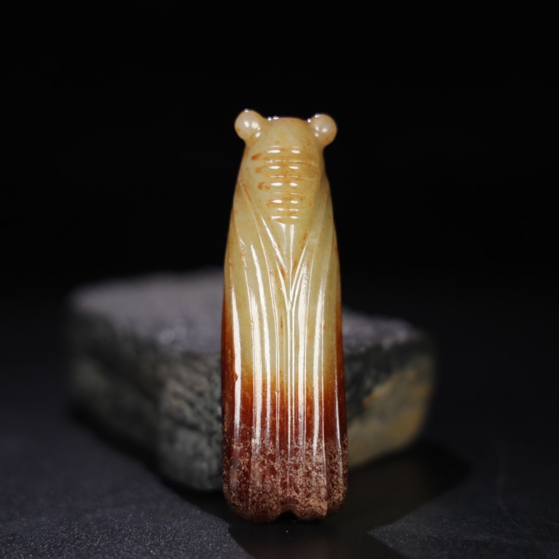 Chinese Natural Jade Carved Cicada: Size: Width 8.7 cm - Height 2.6 cm Materials: Jade Dynasty: Qing dynasty Attribution: Qianlong Period Object: Cicada