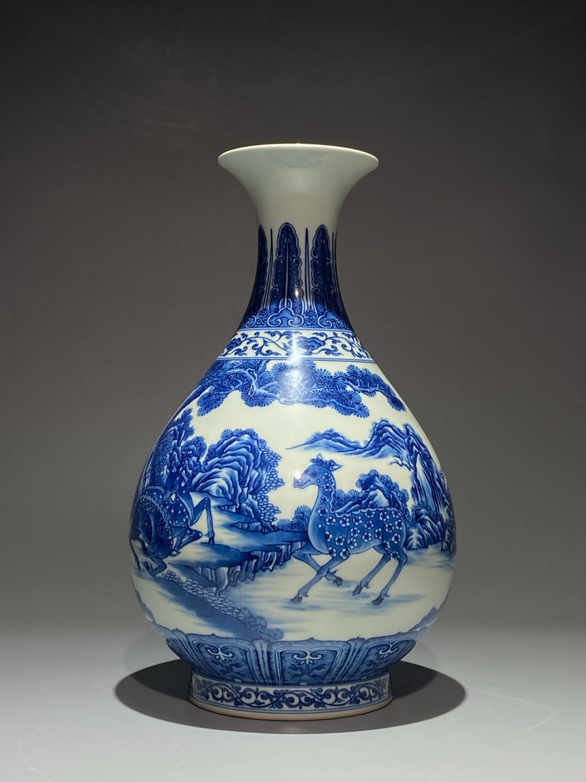 An Exquisite Chinese blue and white pot pine and deer patterns Porcelain vase: Size: Height 34 cm - Width 21 cm Materials: Porcelain Dynasty: Qing Dynasty Attribution: Qianlong Period Object: vase