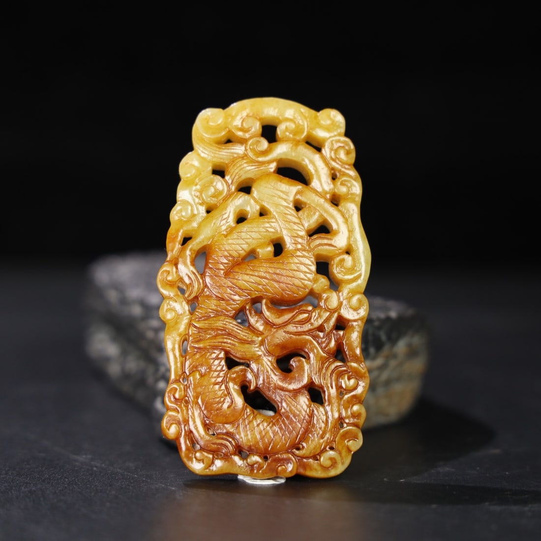 Chinese Natural Jade Carved Dragon Pendant: Size: Width 8.5 cm - Height 4.6 cm Materials: Jade Dynasty: Qing dynasty Attribution: Qianlong Period Object: Dragon Pendant