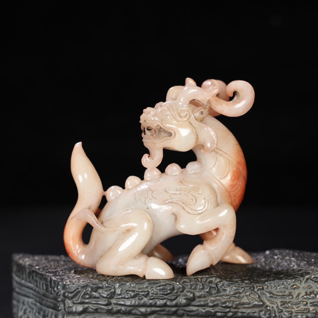 Chinese Natural Jade Carved Animal Ornaments: Size: Width 9 cm - Height 8.5 cm Materials: Jade Dynasty: Qing dynasty Attribution: Qianlong Period Object: Animal Ornaments