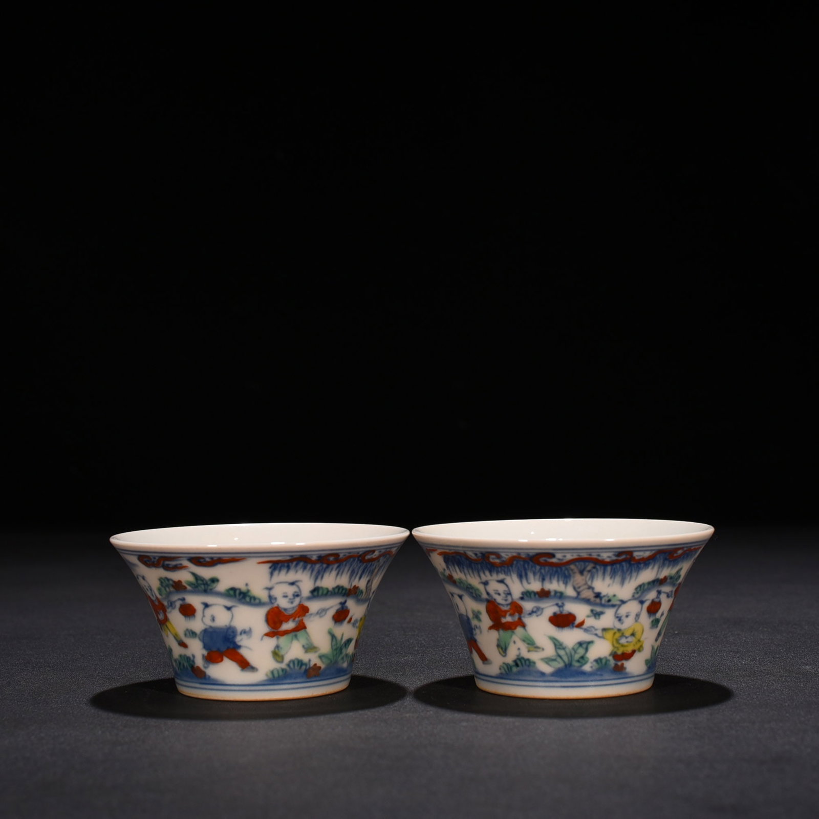 An Exquisite Chinese Doucai Cup: Size: Height 4.5 cm - Widthh 8 cm Materials: Porcelain Dynasty: Ming dynasty Attribution: chenghua Object: cup
