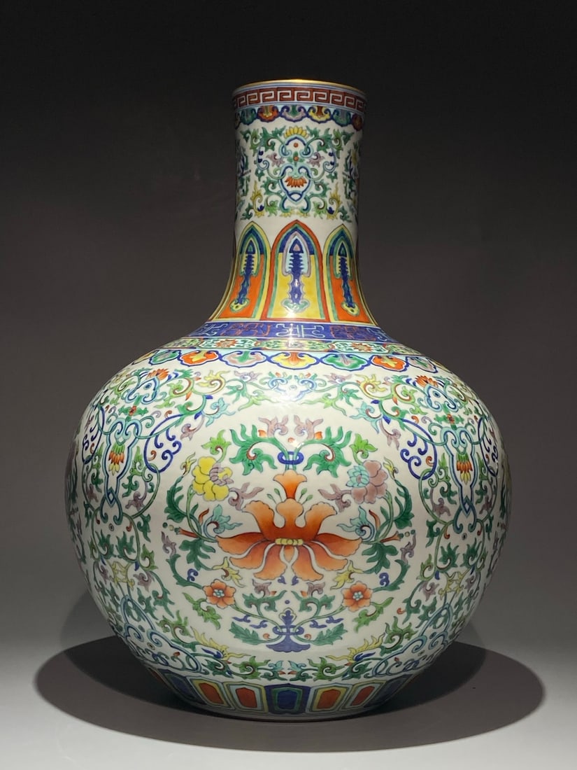 An Exquisite Chinese doucai entwined branches and treasure pattern Porcelain vase: Size: Height 53 cm - Width 38 cm Materials: Porcelain Dynasty: Qing Dynasty Attribution: Qianlong Period Object: vase