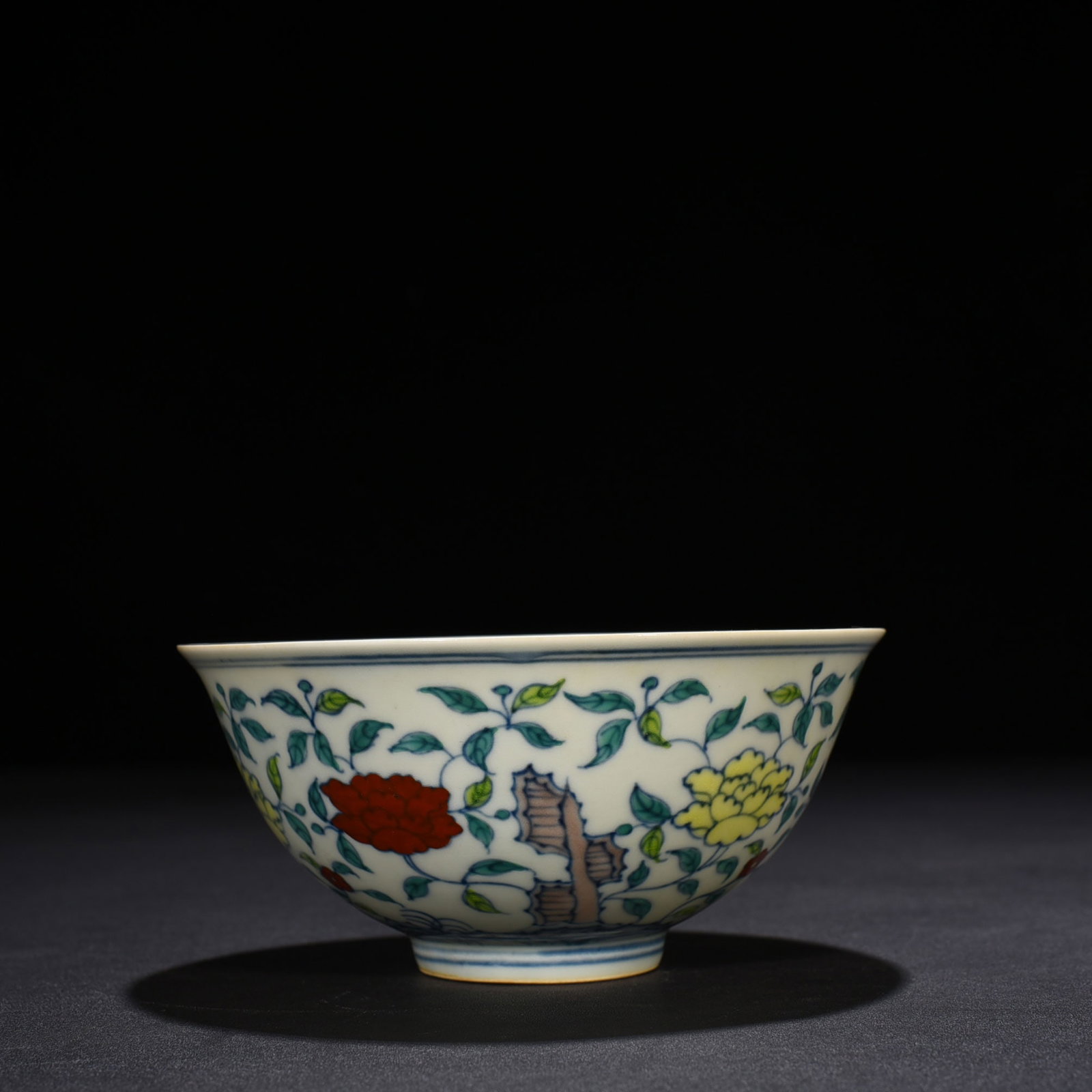 An Exquisite Chinese Doucai Palace Bowl: Size: Height 7 cm - Widthh 15.5 cm Materials: Porcelain Dynasty: Ming dynasty Attribution: chenghua Object: bowl