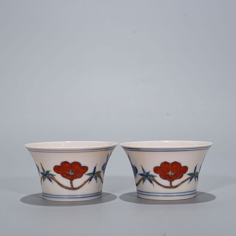 An Exquisite Chinese doucai okra cup (1 of 8)