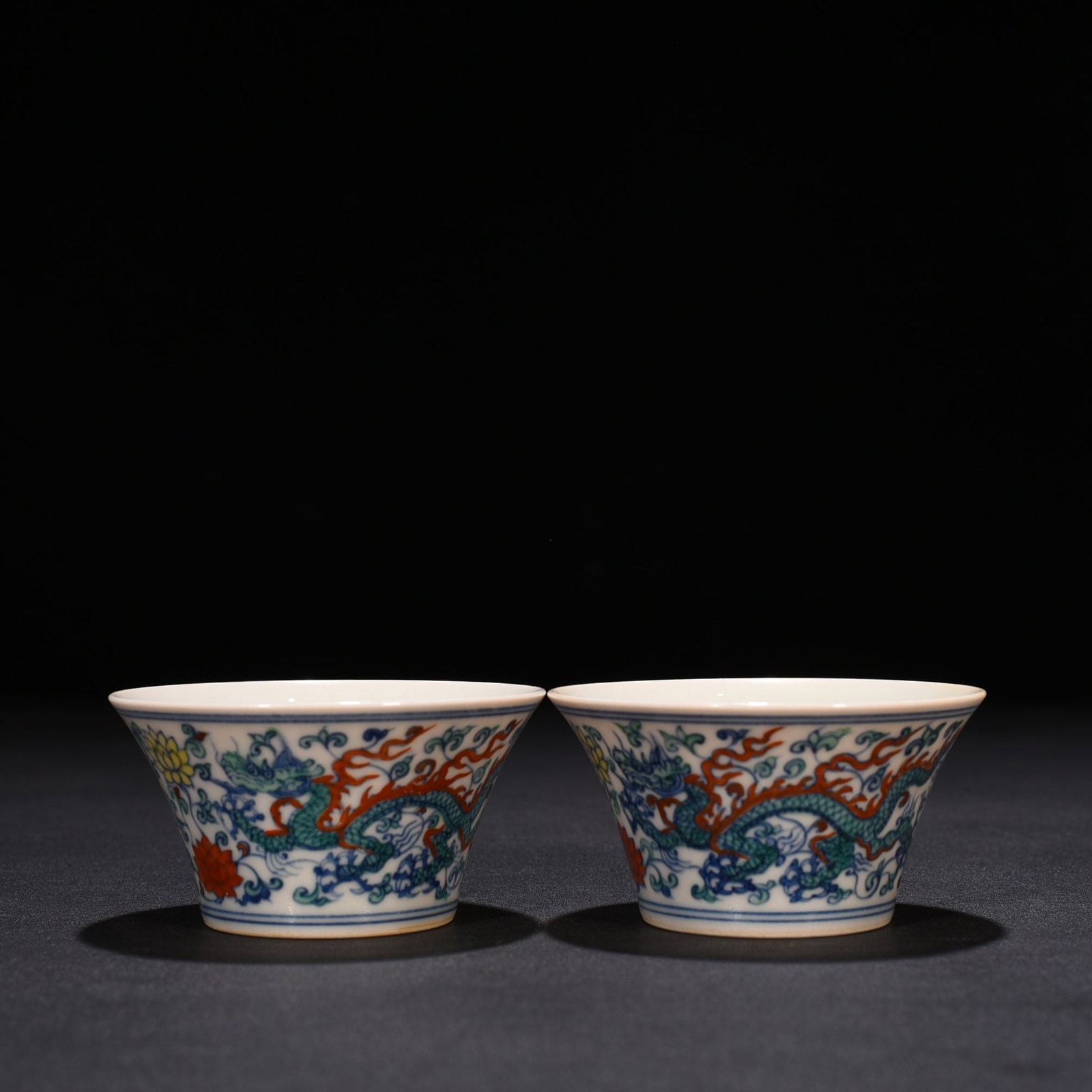 An Exquisite Chinese Doucai Cup: Size: Height 4 cm - Widthh 8 cm Materials: Porcelain Dynasty: Ming dynasty Attribution: chenghua Object: cup