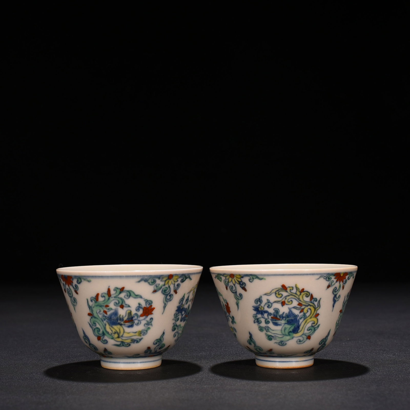 An Exquisite Chinese Doucai Dragon Pattern Cup - 4