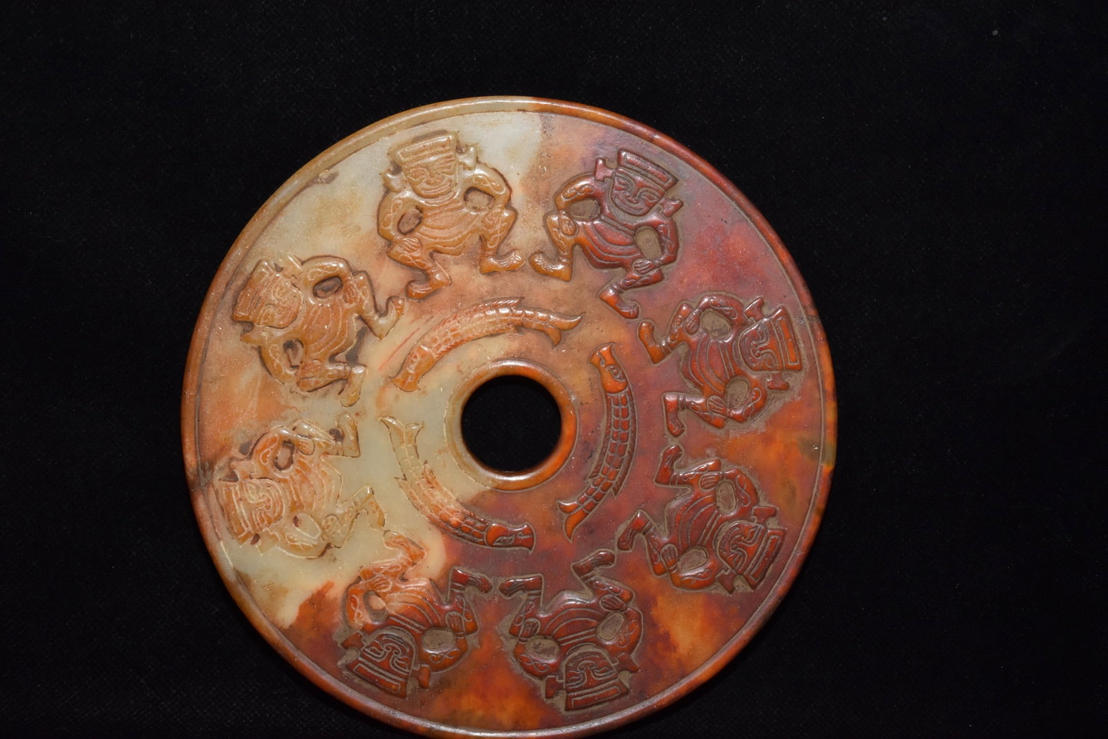 Chinese hongshang culture jade carved sculpture: Size: Height 16.2 cm - Width 1 cm Materials: Jade Dynasty: Hongshan Culture Attribution: 3000-BC Object: Chinese Antiques