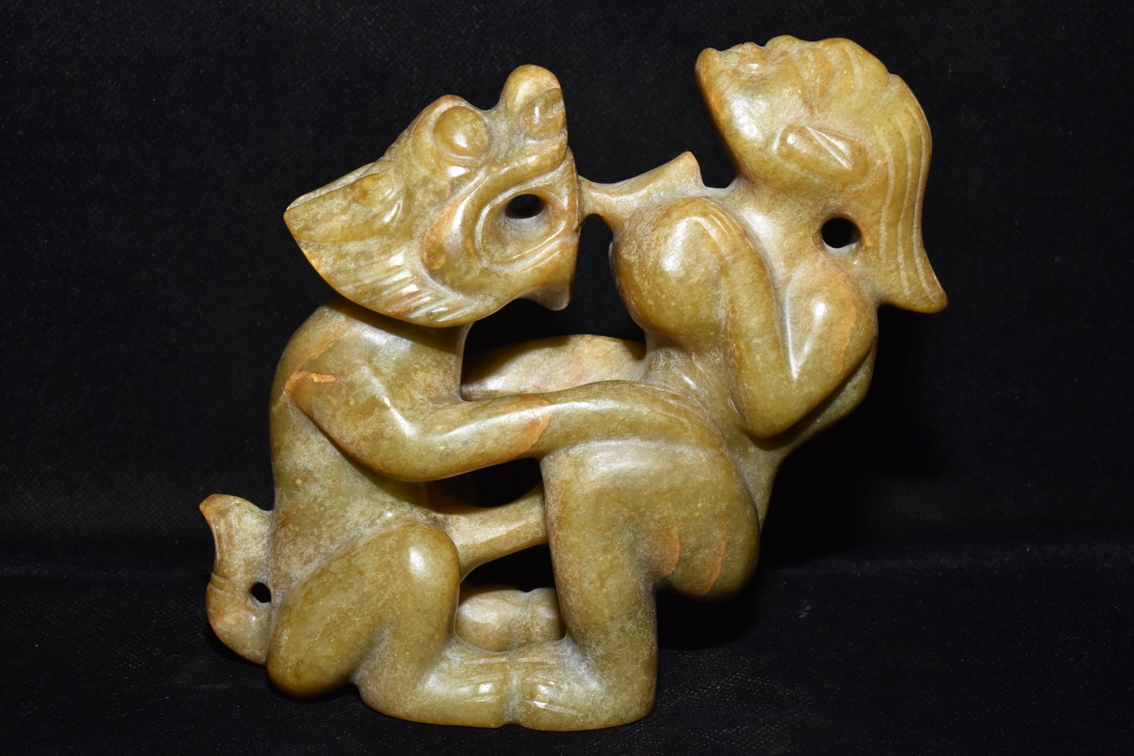Chinese hongshang culture jade carved sculpture (1 of 8)