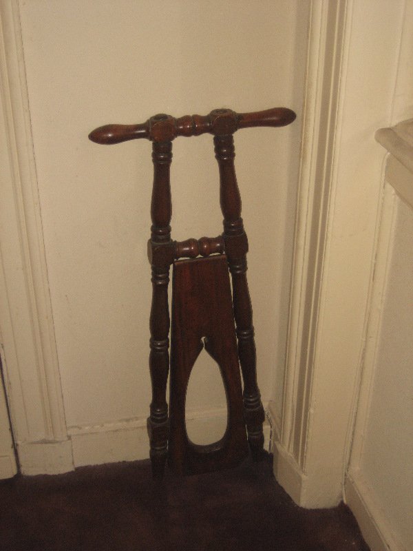 2 VICTORIAN BOOT JACKS: MAHOGANY AND CRICKET FORM