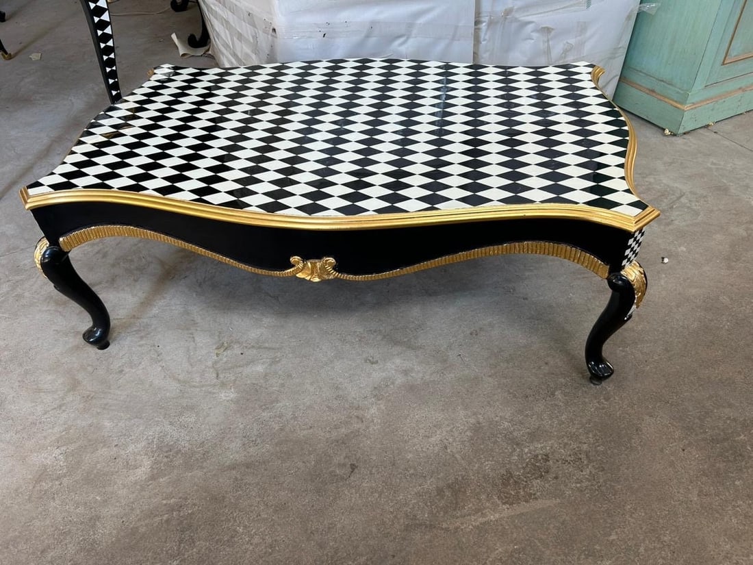 Unique French Louis XV style coffee checkered (1 of 4)