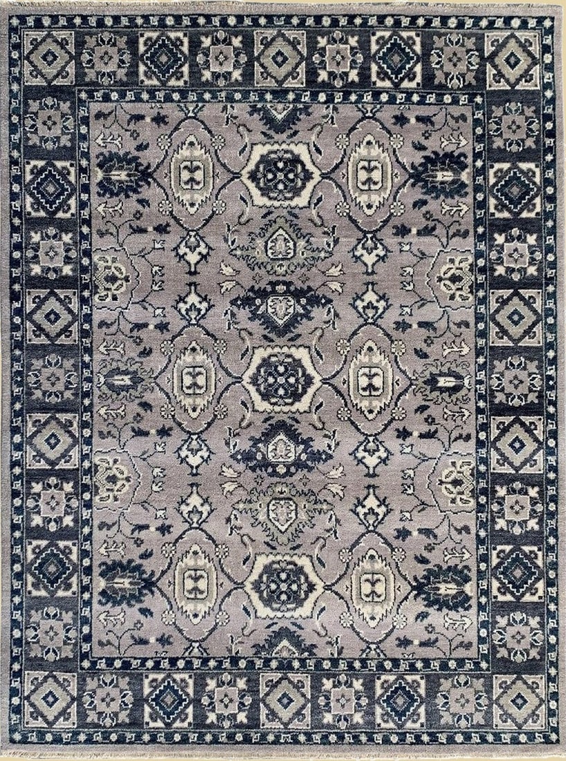 Mahal Hand-Knotted Wool Area Rug 6' x 9', Gray: Mahal area rug, hand-knotted in wool, in gray tones, brand new, approximately 6' x 9' (72 x 108 inches, 0.5-inch pile), a versatile 6x9 size. The gray connects to virtually any surrounding palette it 