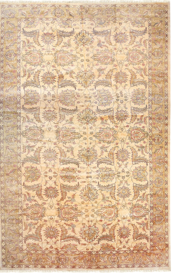 Agra Hand-Knotted Wool Area Rug 14'10 x 23'6, Beige: Agra area rug, hand-knotted in wool, in beige tones, brand new, approximately 14'10 x 23'6 (180 x 288 inches, 0.5-inch pile), close to a standard 12x15. Against a canvas of soft cream, an intricate ga