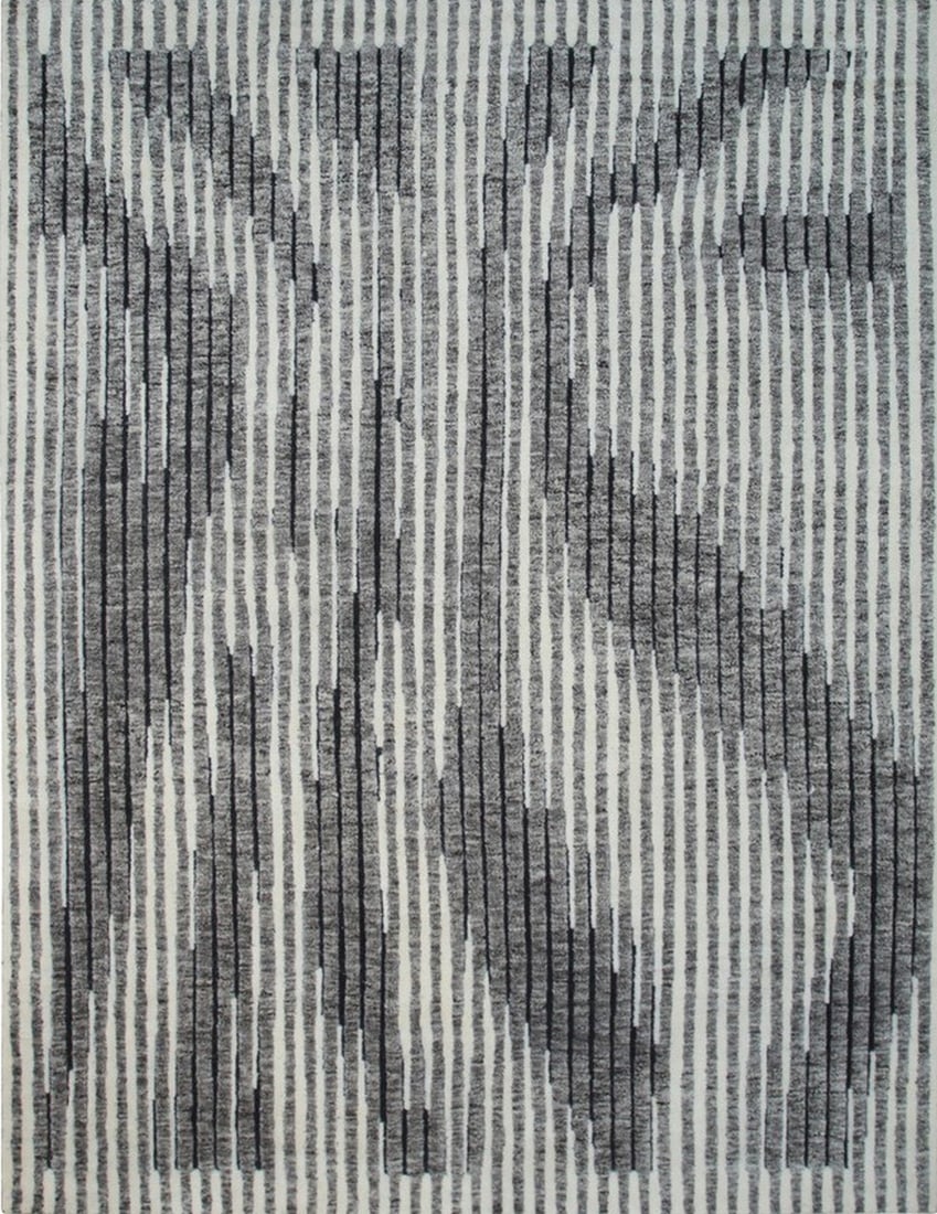 High-Low Handknotted Wool Area Rug 4' x 6', White: High-Low Handknotted area rug, wool in white tones, brand new, approximately 4' x 6' (48 x 72 inches, 0.5-inch pile), a versatile 4x6 size. The gray-beige palette is among the most adaptable in rug de