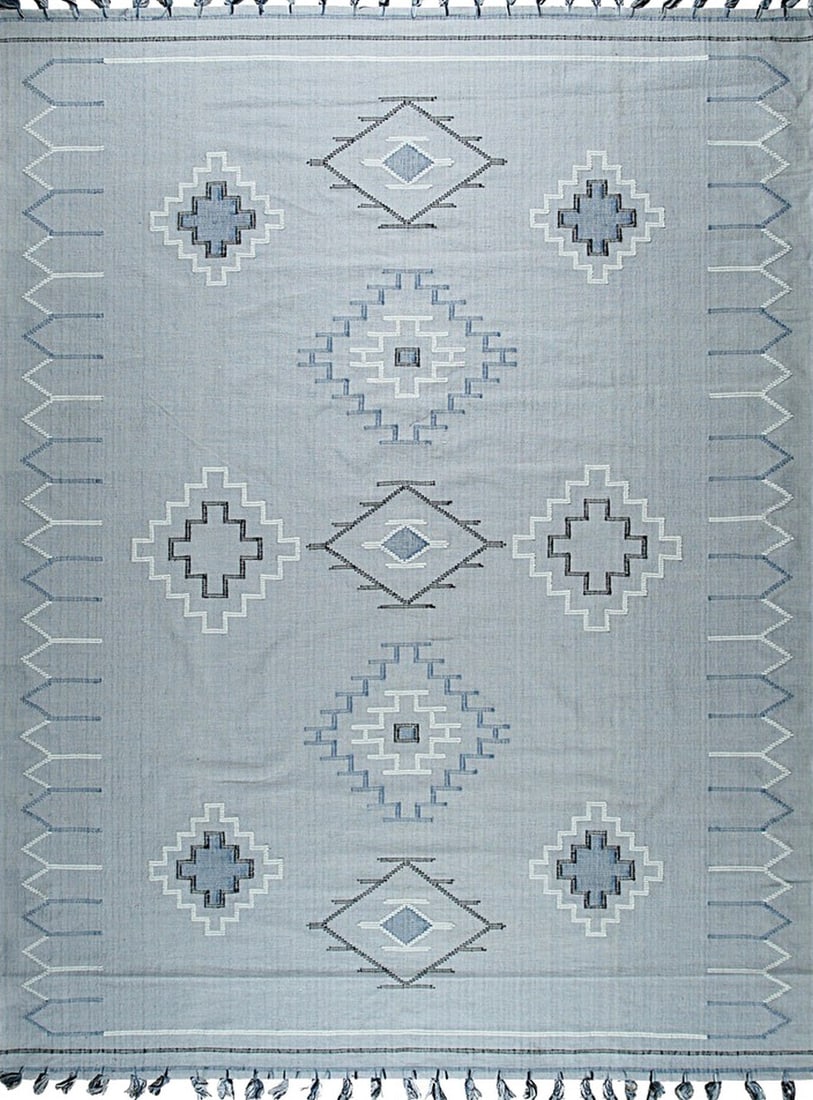 Flat Weave Handwoven Cotton Area Rug 4' x 6', Silver: Flat Weave area rug, handwoven in cotton, in silver tones, brand new, approximately 4' x 6' (48 x 72 inches, flatweave, 0.25-inch thick), a versatile 4x6 size. Silver flatweave rugs occupy a refined p