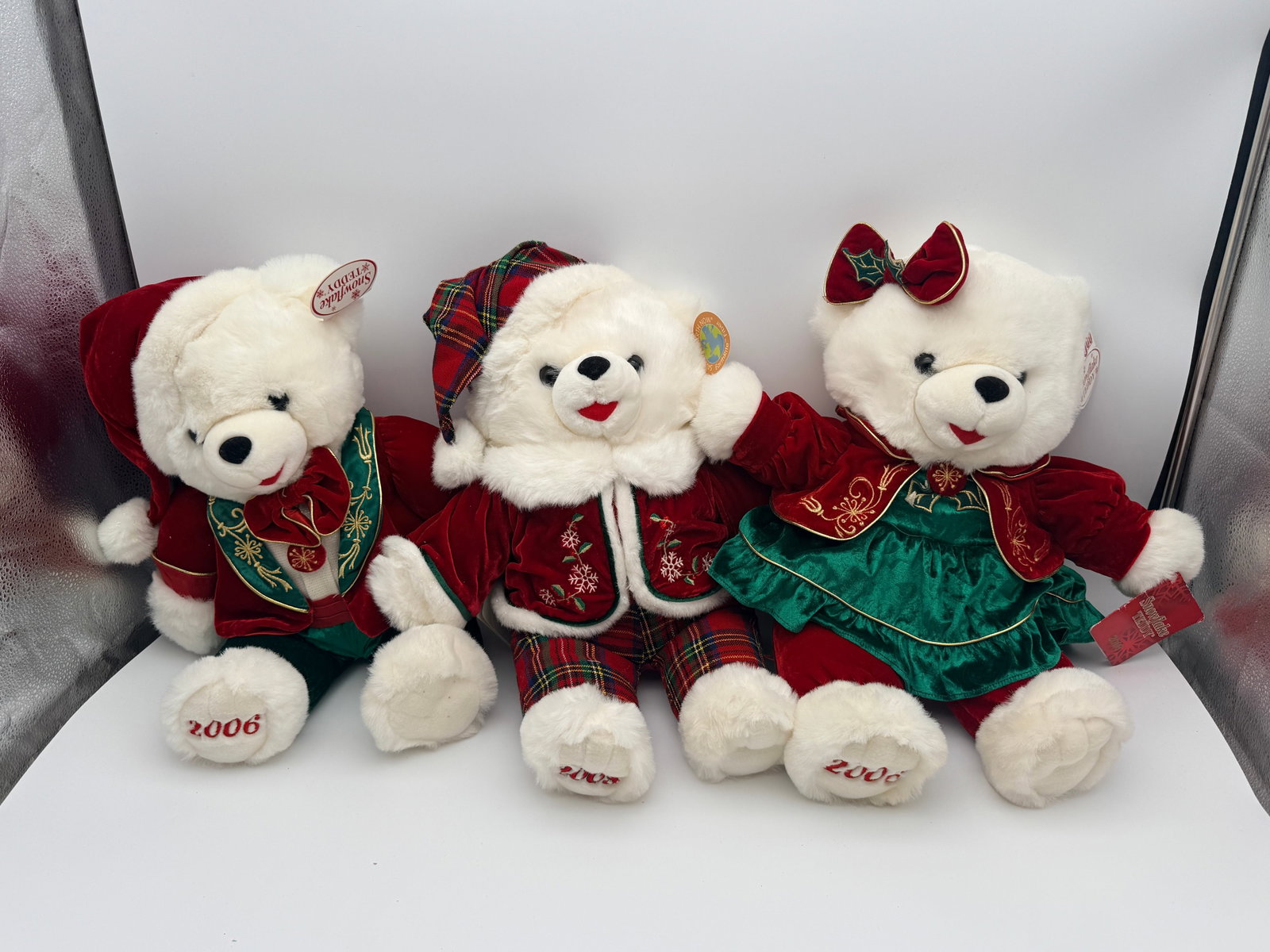 Snowflake Teddy Christmas Bear Trio (1 of 3)