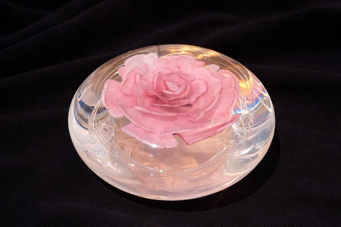 Art Glass Rose Paperweight (1 of 5)