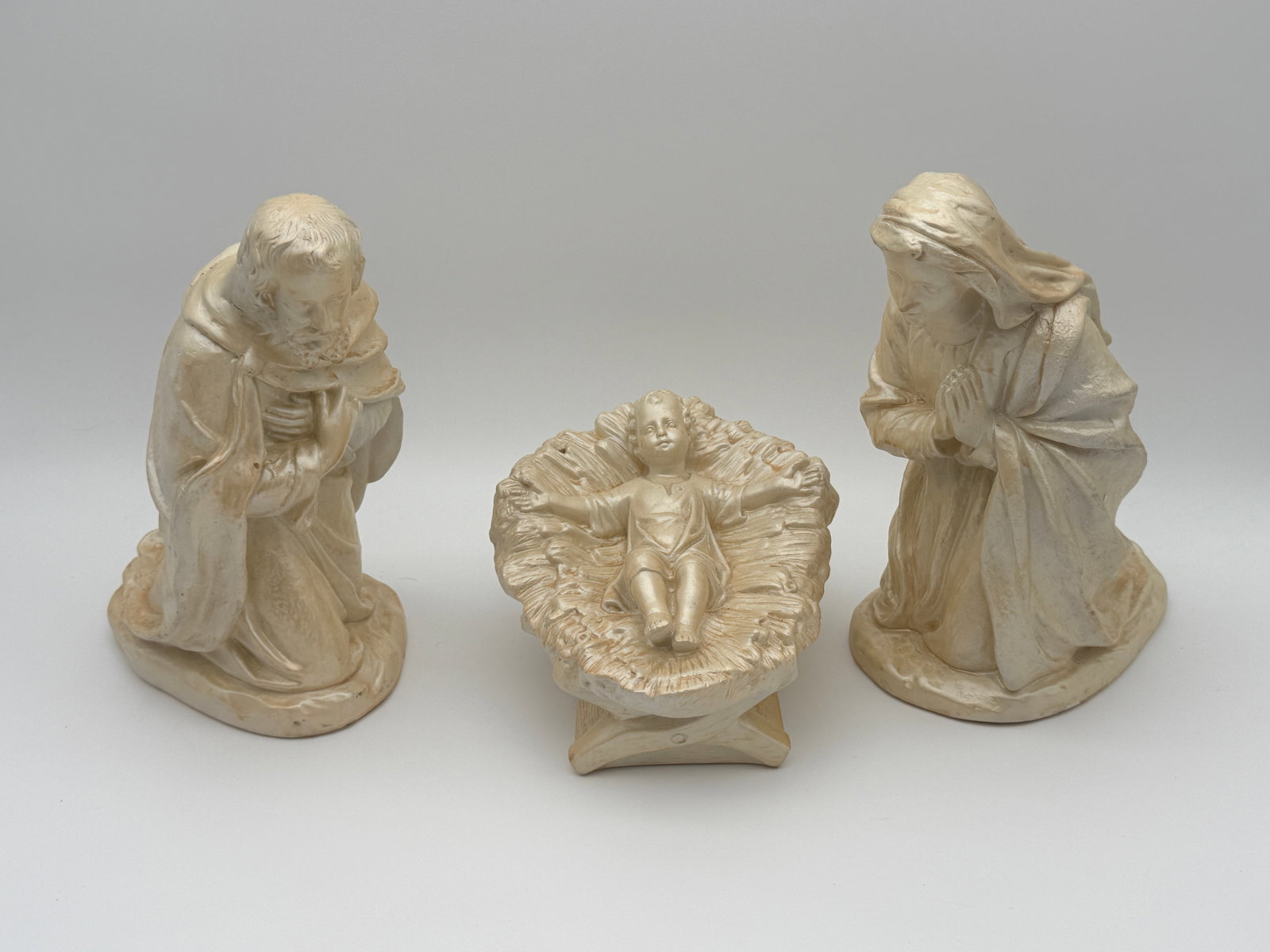 Lg Vintage Nativity Figure Group of 3 (1 of 6)