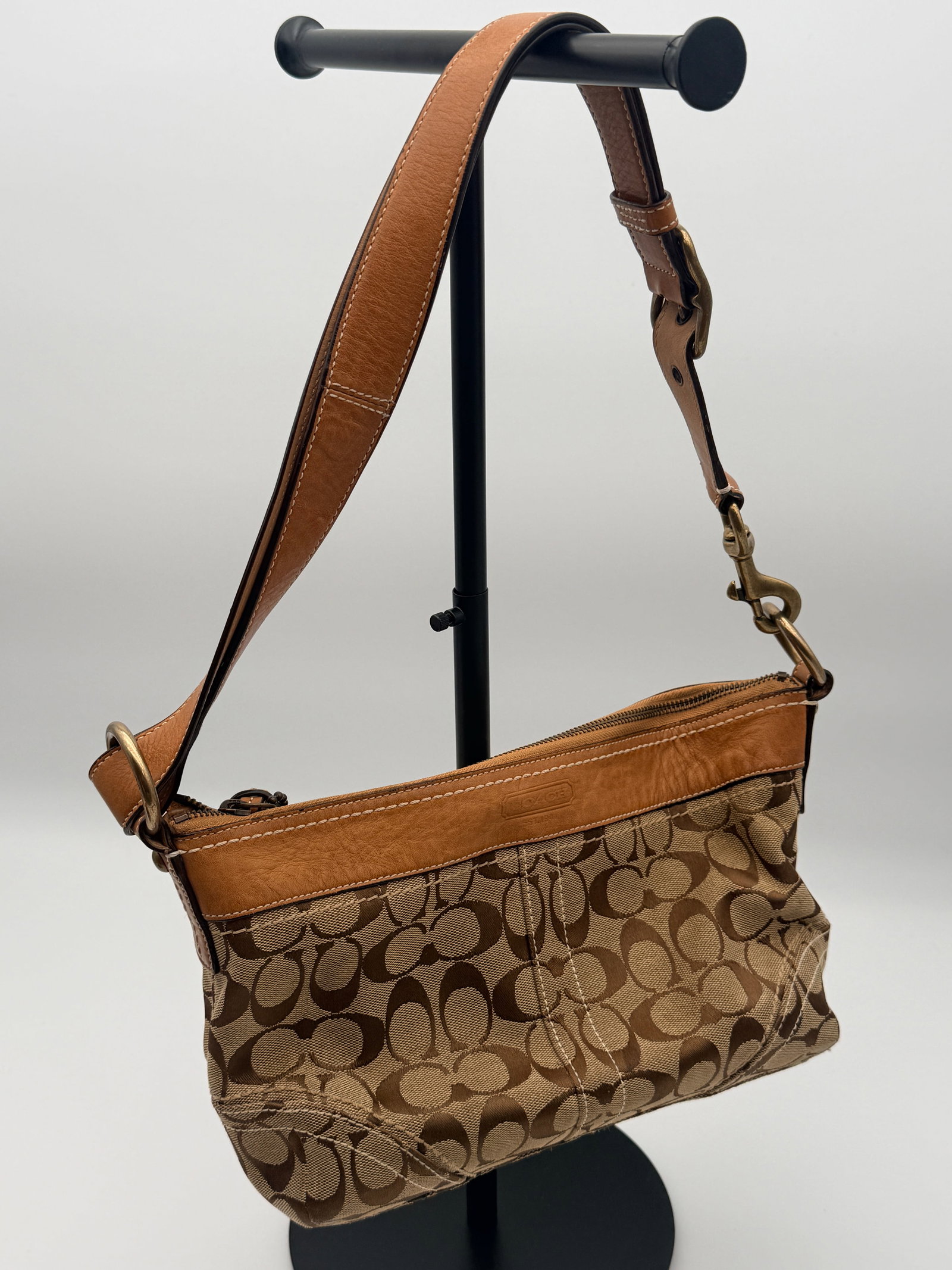 Vintage Coach Signature Shoulder Bag (1 of 6)