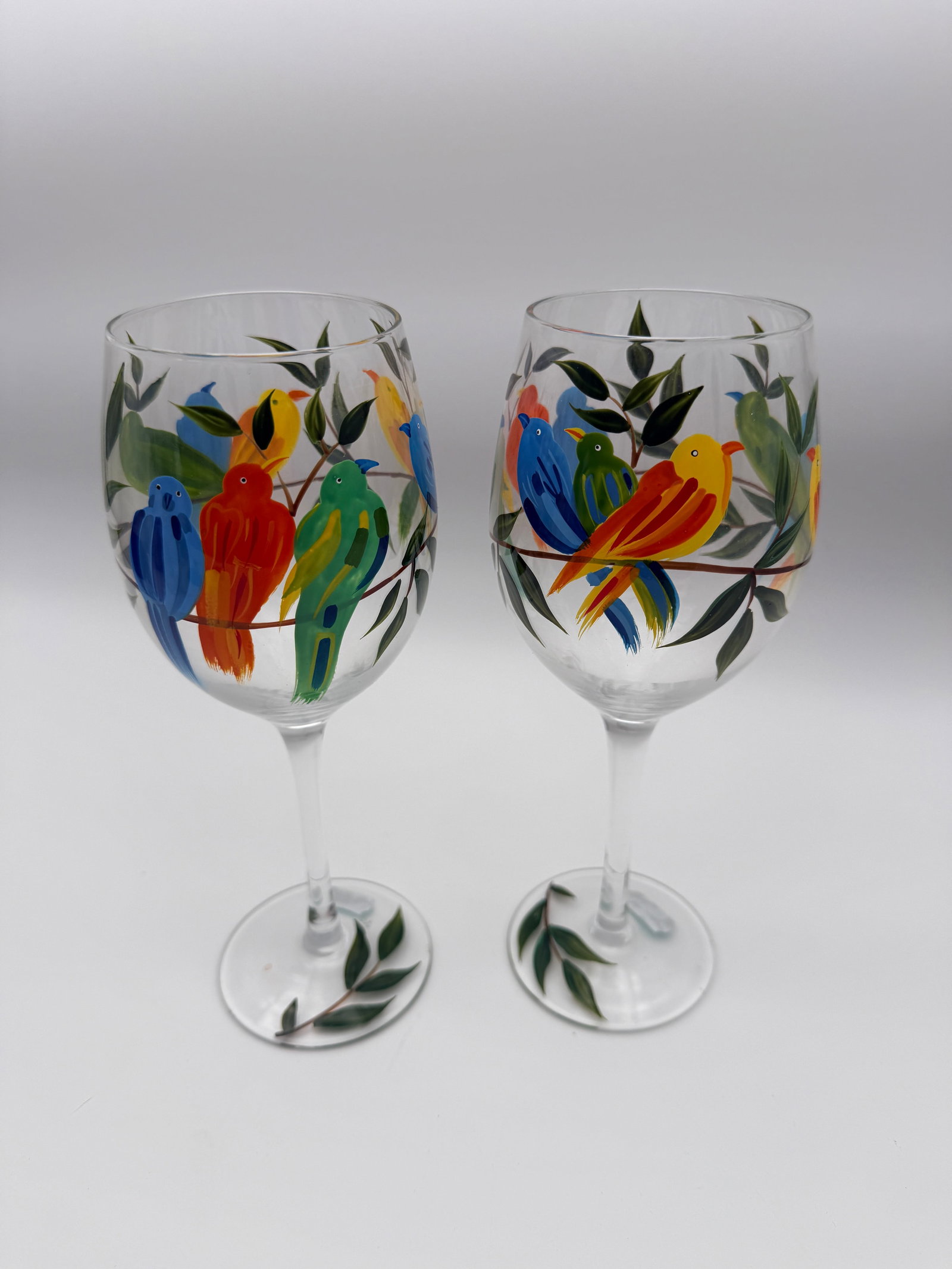 Set of 2 Bird Handpainted Wine Glasses (1 of 5)
