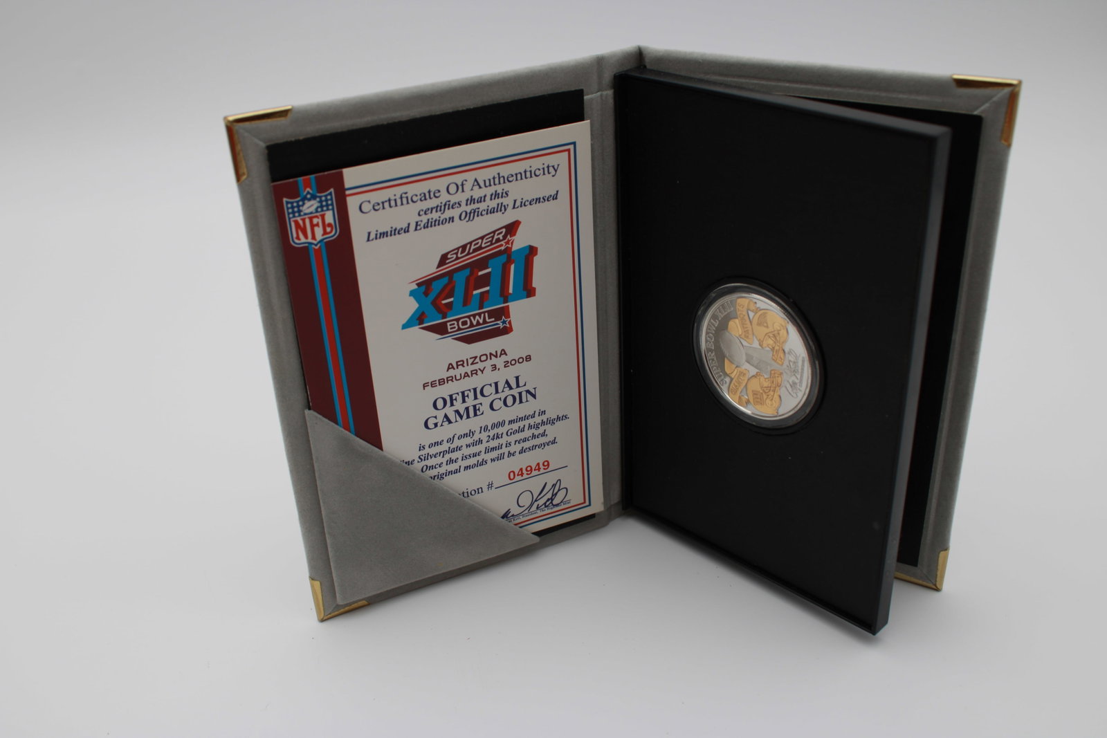 Official NFL Game Coin Ltd Edition w/ COA: 6.5" x 4.25" x 0.75" Folder Size