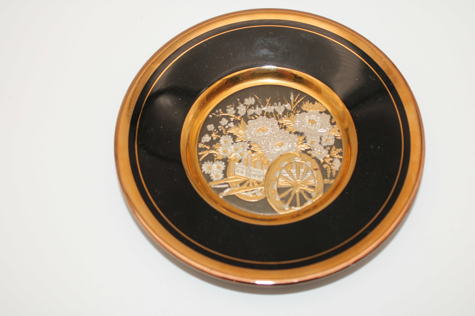 The Art of Chokin 24KT Gold Edged 6" Plate: 6" Diameter