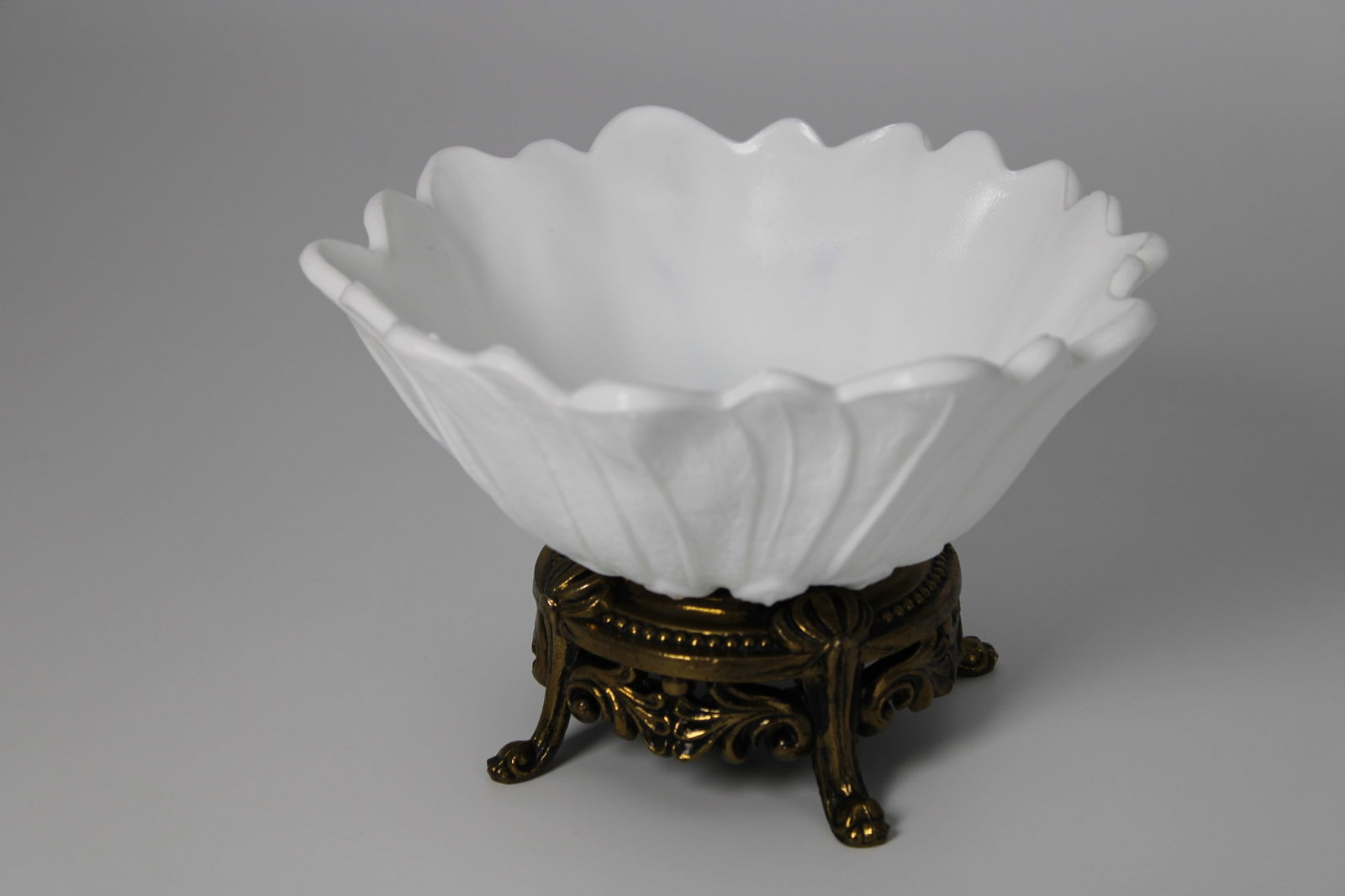 Vintage White Milk Glass Scalloped Bowl on Ornate Metal Stand: Measures 7" diameter x 4.5" height.