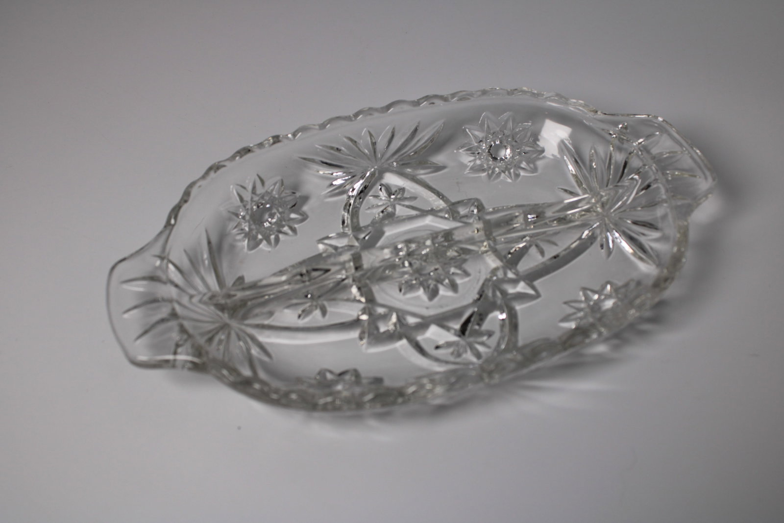 Vintage Clear Glass Tray (1 of 4)