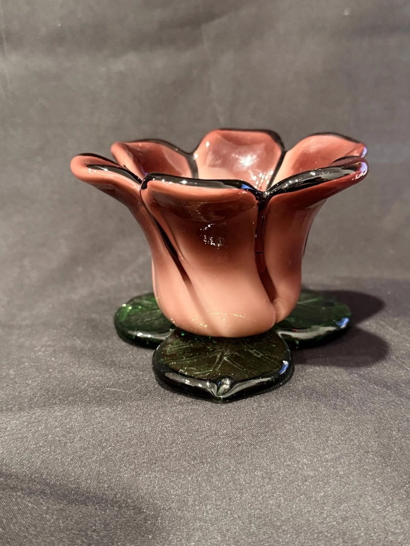 Vintage Murano Style Art Glass Flower Votive Pink Rose Bowl: Charming vintage hand-blown art glass flower votive with soft pink petals and a rich green leaf base.