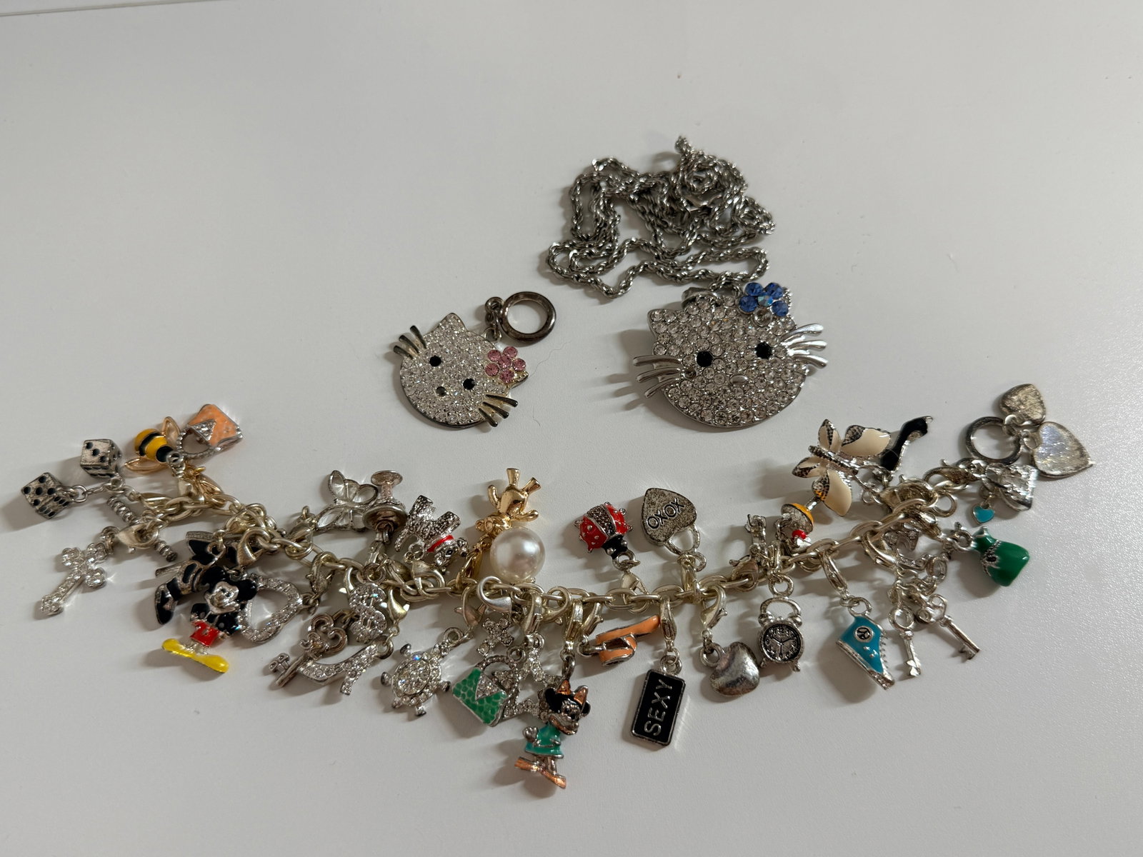 Vintage Charm bracelet & Necklace Pendants (1 of 4)