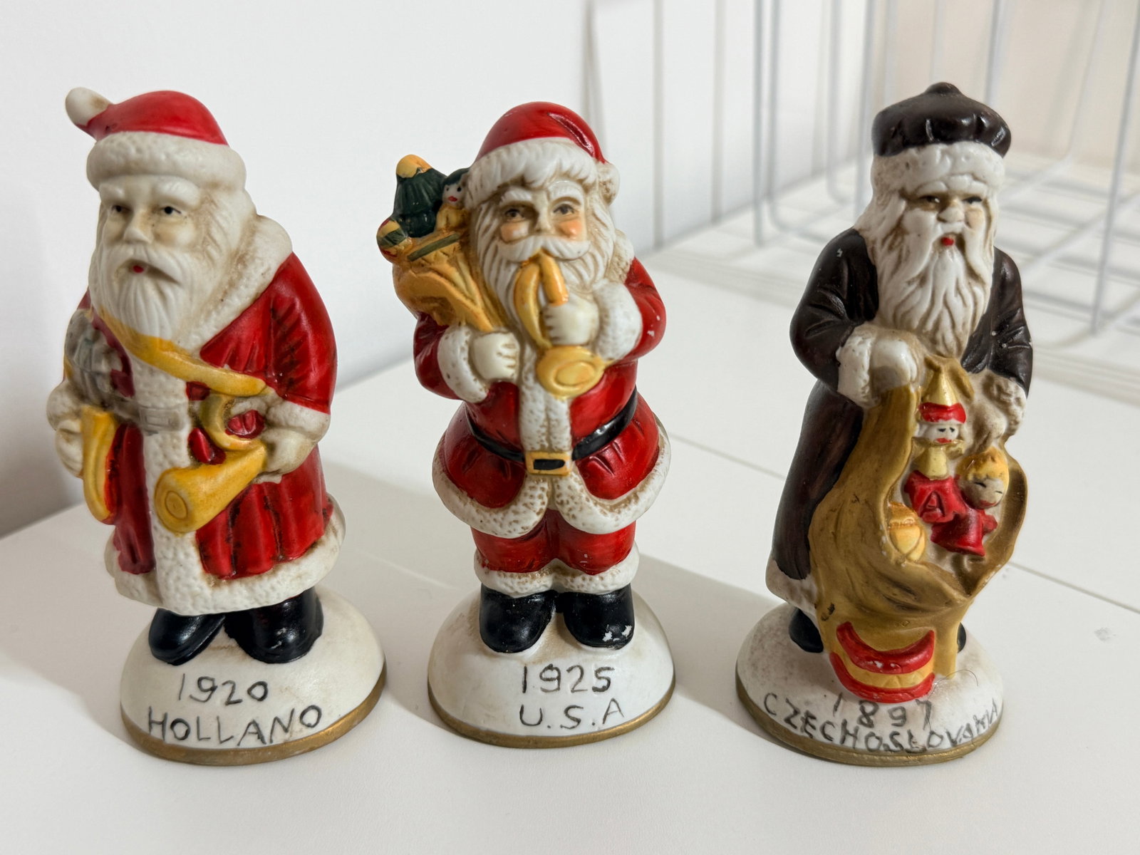 3-pack hand painted vintage santa figures: 5" tall