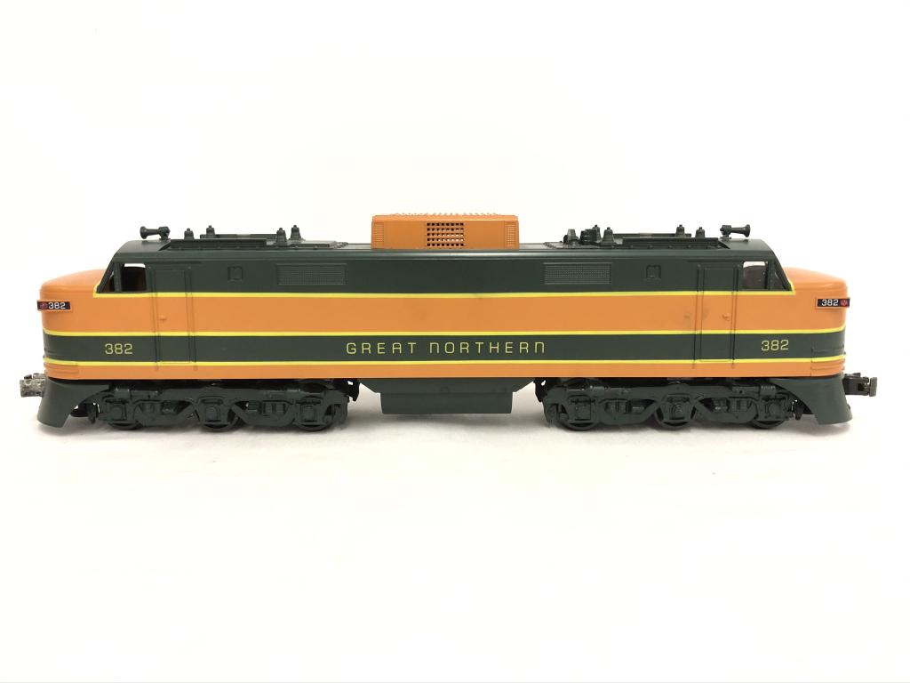 Williams EP-307 Locomotive (1 of 4)